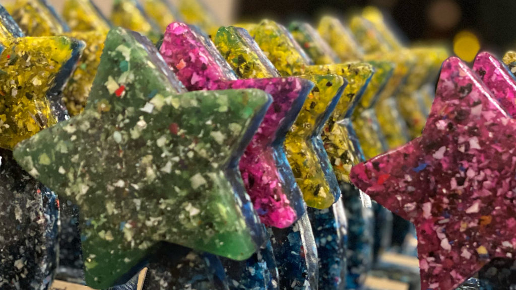 Little Star trophy that contains an average of 51 grams of unrecyclable plastics