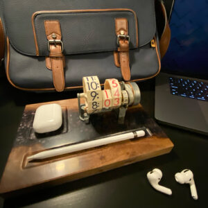 Desk valet made from unrecycleable plastics