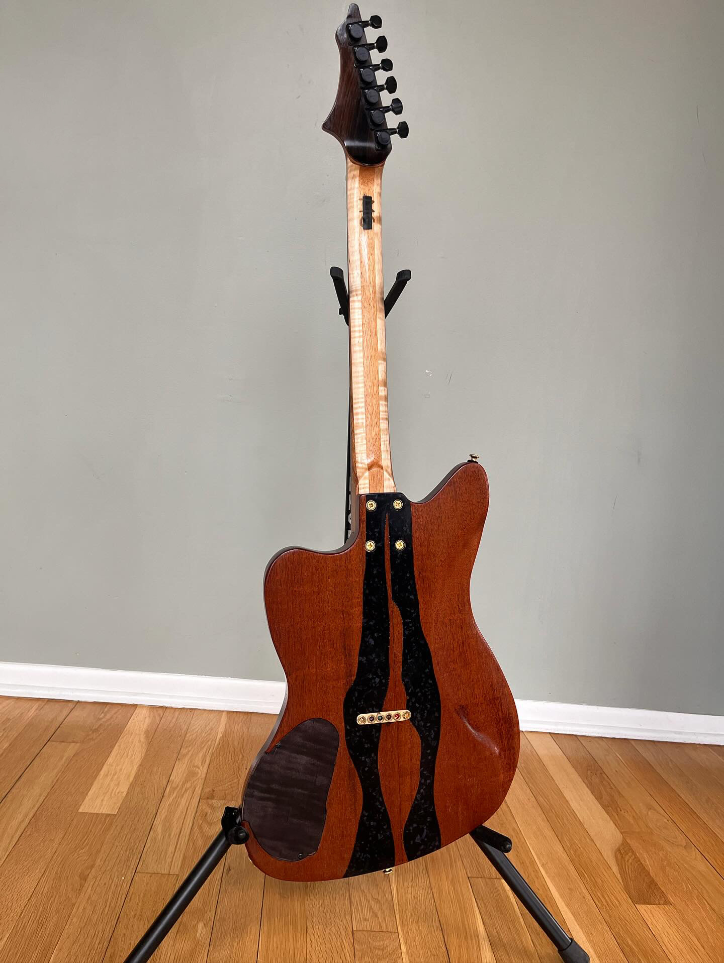JM Guitar | Free Plastic x Jesse Fishman - Image 6
