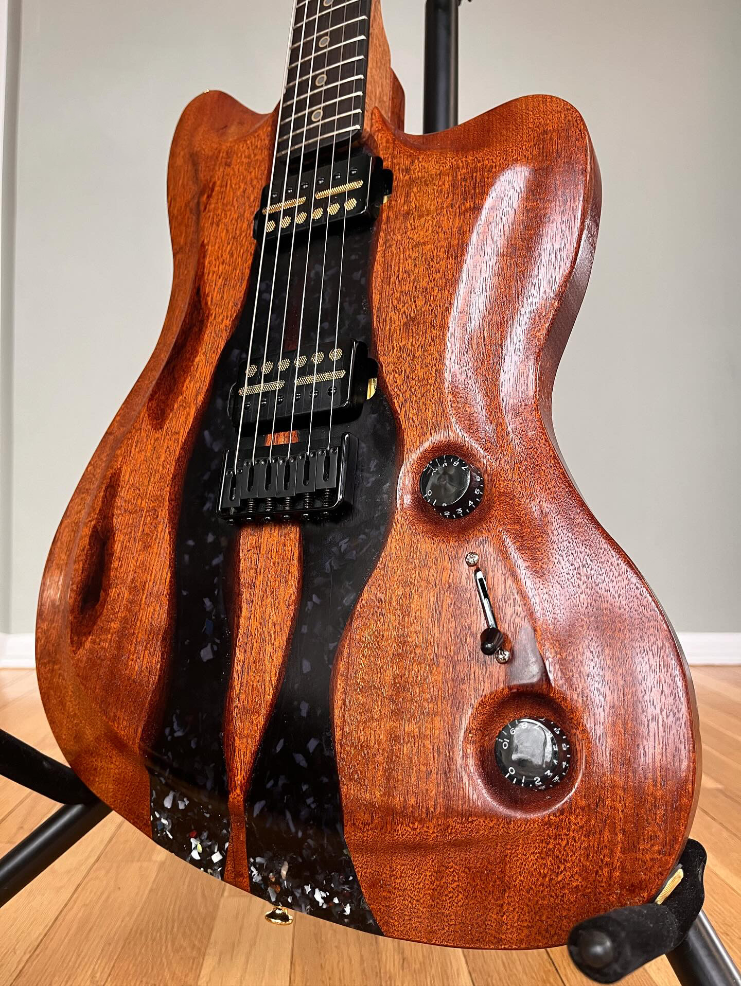 JM Guitar | Free Plastic x Jesse Fishman - Image 2