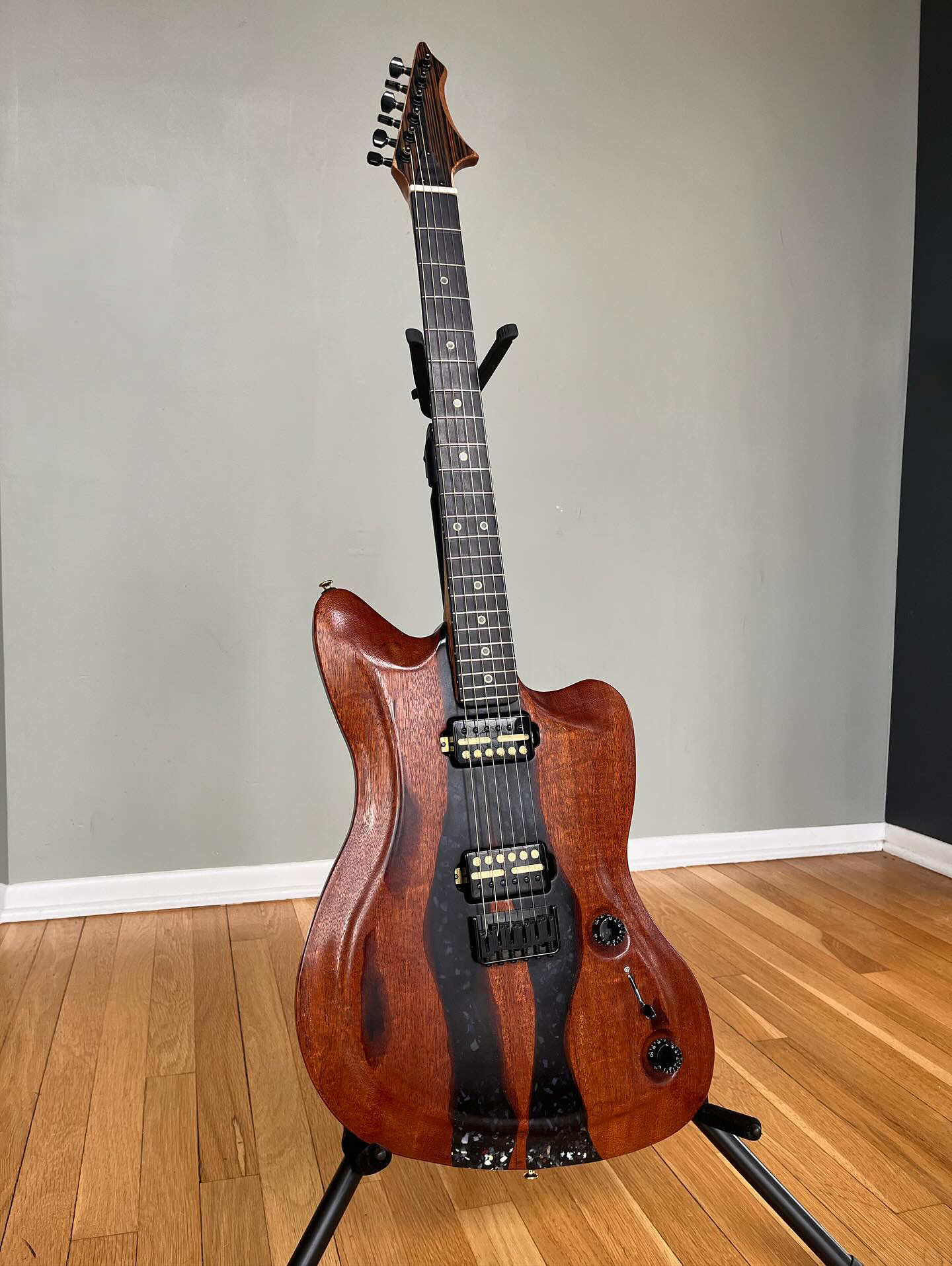 JM Guitar | Free Plastic x Jesse Fishman - Image 5
